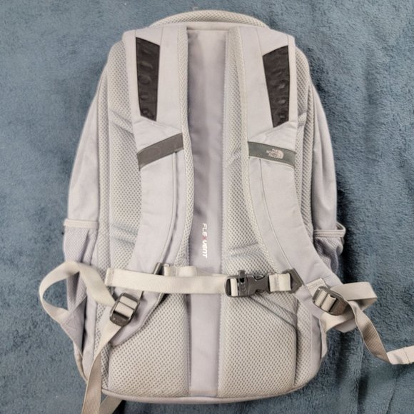 The North Face Connector Backpack Silver Gray Laptop Hiking School Thick Padding - Picture 2 of 10